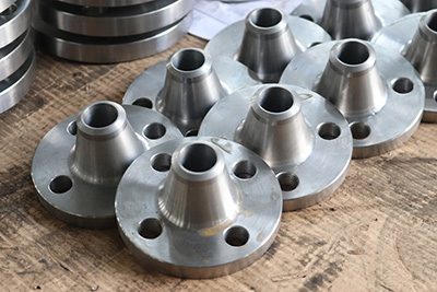 Flanges para tubos industriais